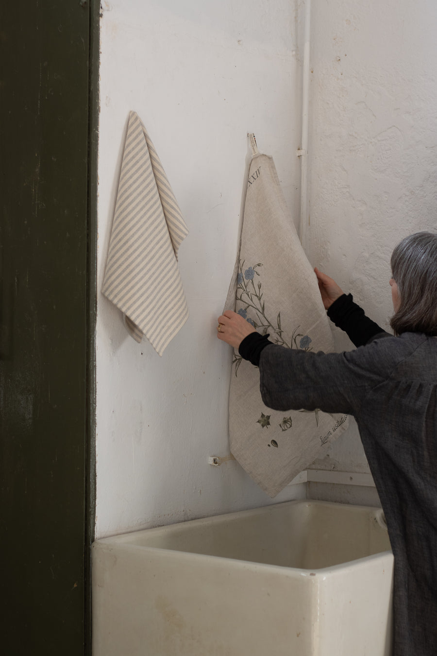 'Linum' French Laundered Linen Tea Towel