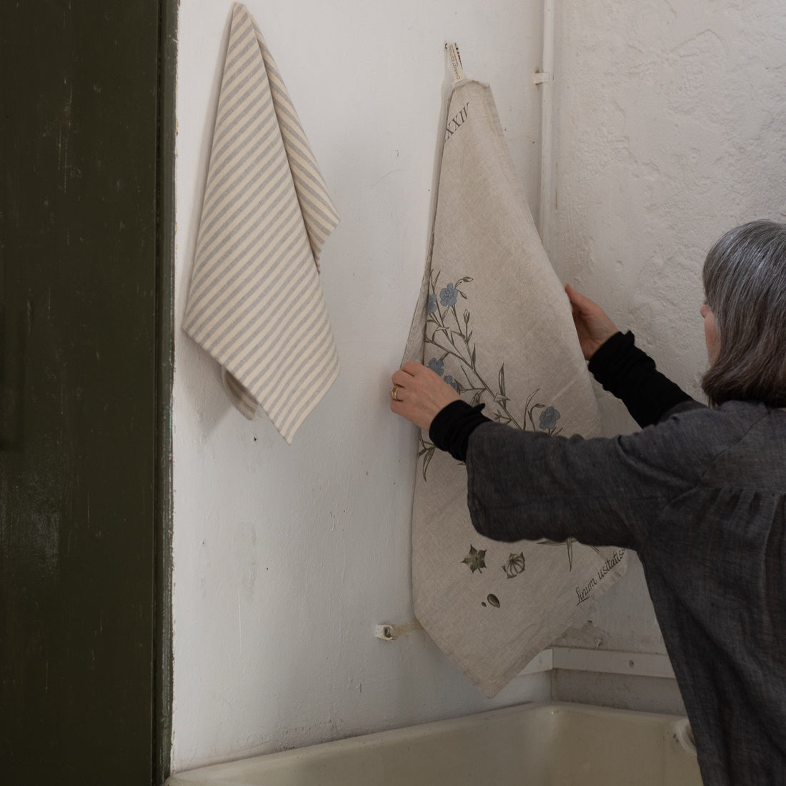 'Linum' French Laundered Linen Tea Towel