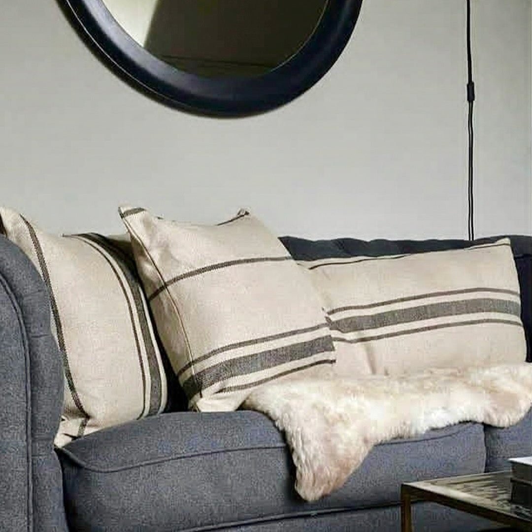 Black and white bench cushion hotsell