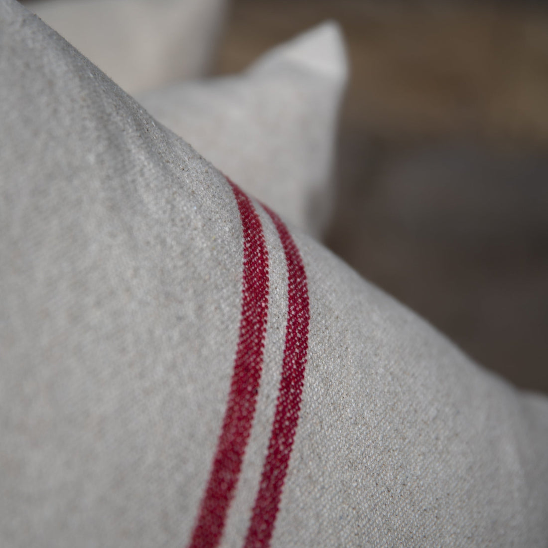Rustic Kitchen Set – Red Stripe & Country Linen