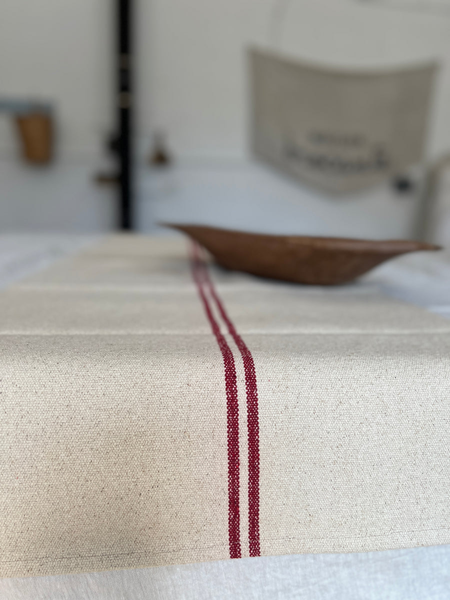 Rustic Red Stripe Grainsack Tablerunner