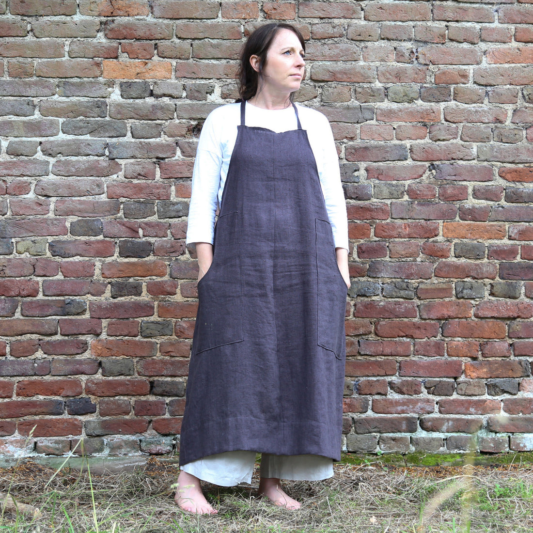 French Linen Traditional Crossback Apron