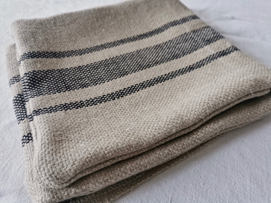 'Montblanc' Rustic Navy Stripe Linen Ovengloves