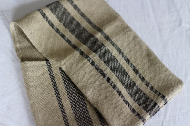 'Montblanc' Rustic Black Stripe Linen Ovengloves